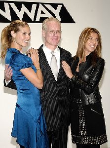 Heidi Klum pictures at Project Runway preview fashion show