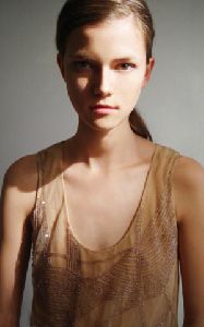 Kasia Struss : 102