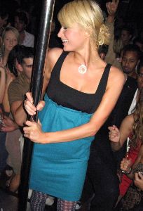 Sexy Paris Hilton pictures dancing at the Marquee night club in New York