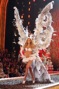 2007 Victoria’s Secret Fashion Show picture