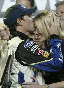 Jimmie Johnson : 200612121136418003241-pf.widec