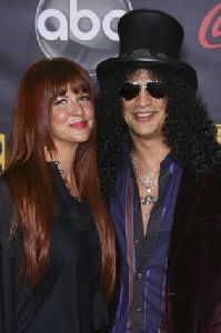 Perla Ferrar and Slash pictures at 2007 American Music Awards