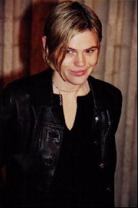 clea duvall : 19