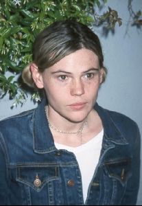 clea duvall : 21