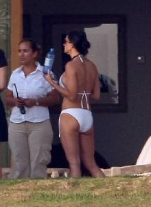 Sexy Demi Moore white bikini picture