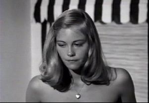 cybill shepherd : 38