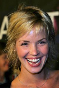 Ashley Scott : Ashley Scott-Mann Chinese Theatre5