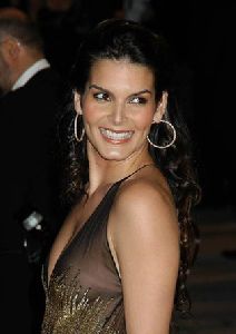 Angie Harmon : Angie Harmon- 2004 Vanity Fair Oscar Party2