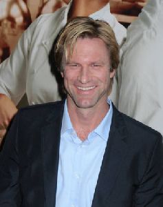 Aaron Eckhart : Aaron Eckhart16