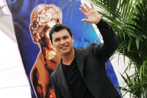 Adam Beach : 115642