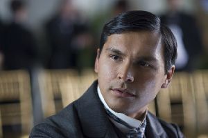 Adam Beach : 166431