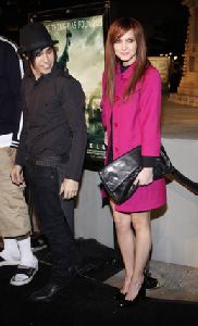 Pete Wentz : Pete Wentz and Ashley Simpson-  Cloverfield  - Los Angeles Premiere6