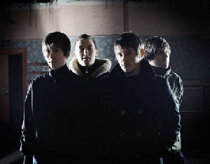 Arctic Monkeys : Arctic-Monkeys-pr05