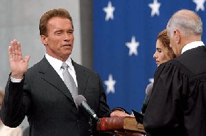 Arnold Schwarzenegger : arnold-schwarzenegger7