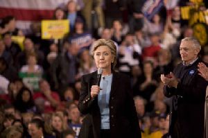 Hillary Clinton : Hillary Clinton Rally At Greenspun Middle School In Henderson, Nevada18