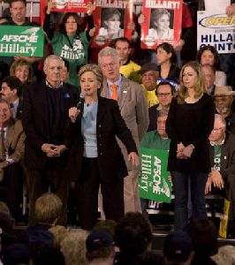 Hillary Clinton : Hillary Clinton Rally At Greenspun Middle School In Henderson, Nevada4