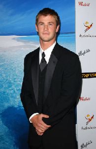 Chris Hemsworth : Chris Hemsworth- GDay USA Australia.com Black Tie Gala0