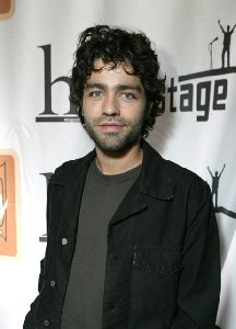 Adrian Grenier : 132457