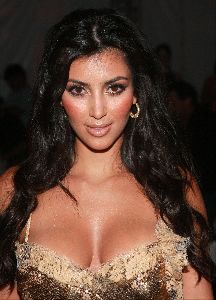 Kim Kardashian : Kim Kardashian49