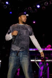 Lyfe Jennings : Lyfe Jennings- Lyfe Jennings Supports New Album  Lyfe Change 12