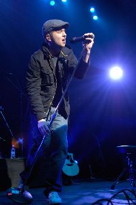 OneRepublic : OneRepublic- OneRepublic Live at the Bud Light NHL All Star Concert7