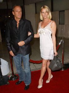 Michael Bolton : Michael Bolton and Nicolette Sheridan-  Over Her Dead Body  - LA Premiere8