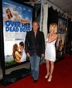 Michael Bolton : Michael Bolton and Nicolette Sheridan-  Over Her Dead Body  - LA Premiere6