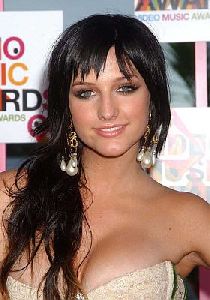 Ashlee Simpson : ashlee simpson 01