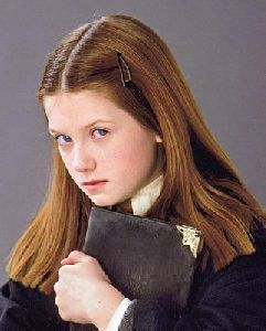 Bonnie Wright : bonnie wright-07