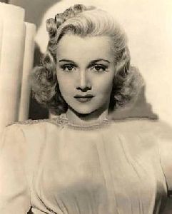 Carole Landis : carole08