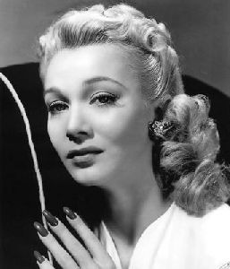 Carole Landis : carole10