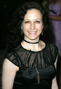 Bebe Neuwirth : bebe neuwirth7