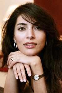 Caterina Murino : 99734 caterina murino 817 122 833lo