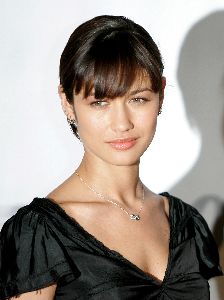 Olga Kurylenko : 19705 olga kurylenko 8344 122 748lo