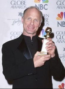 ed harris : 19