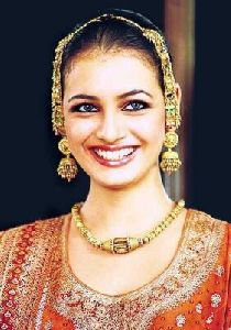 Diya Mirza : Diya16