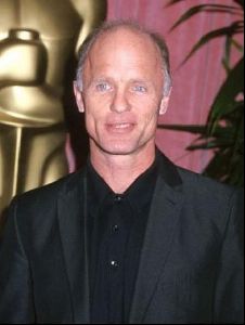 ed harris : 40