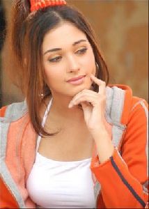 Tamanna : 4