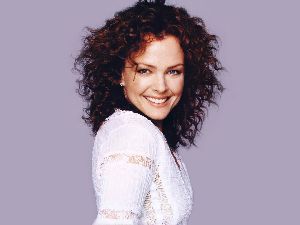 Dina Meyer : 002900531