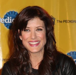 Kate Walsh : Kate Walsh- Kate Walsh Opens Pedigree Dog Store in Times Square10