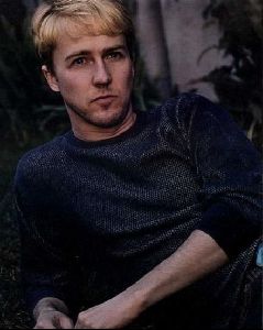 edward norton : 60