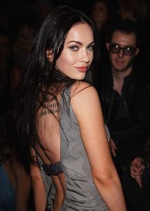 Megan Fox : 91516 megan fox 295 122 944lo