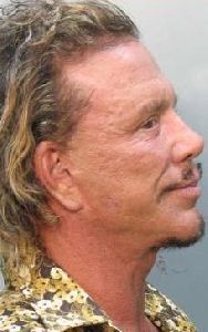 Mickey Rourke : mickey-rourke-mug-shot-2 228x363