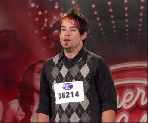 David Cook : david-cook-photo 400x334