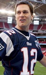 Tom Brady : a-tom-brady-photo 242x393