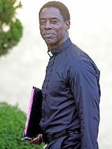 Isaiah Washington : isaiah-washington-fired 300x400