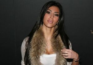 Kim Kardashian : playboy-model 420x295