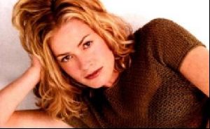 elisabeth shue : 41