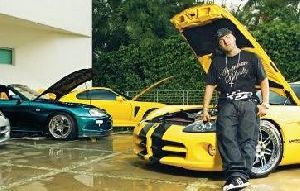 Nick Bollea : pimpin-his-ride 362x231