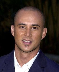 Cris Judd : cris-judd 328x400